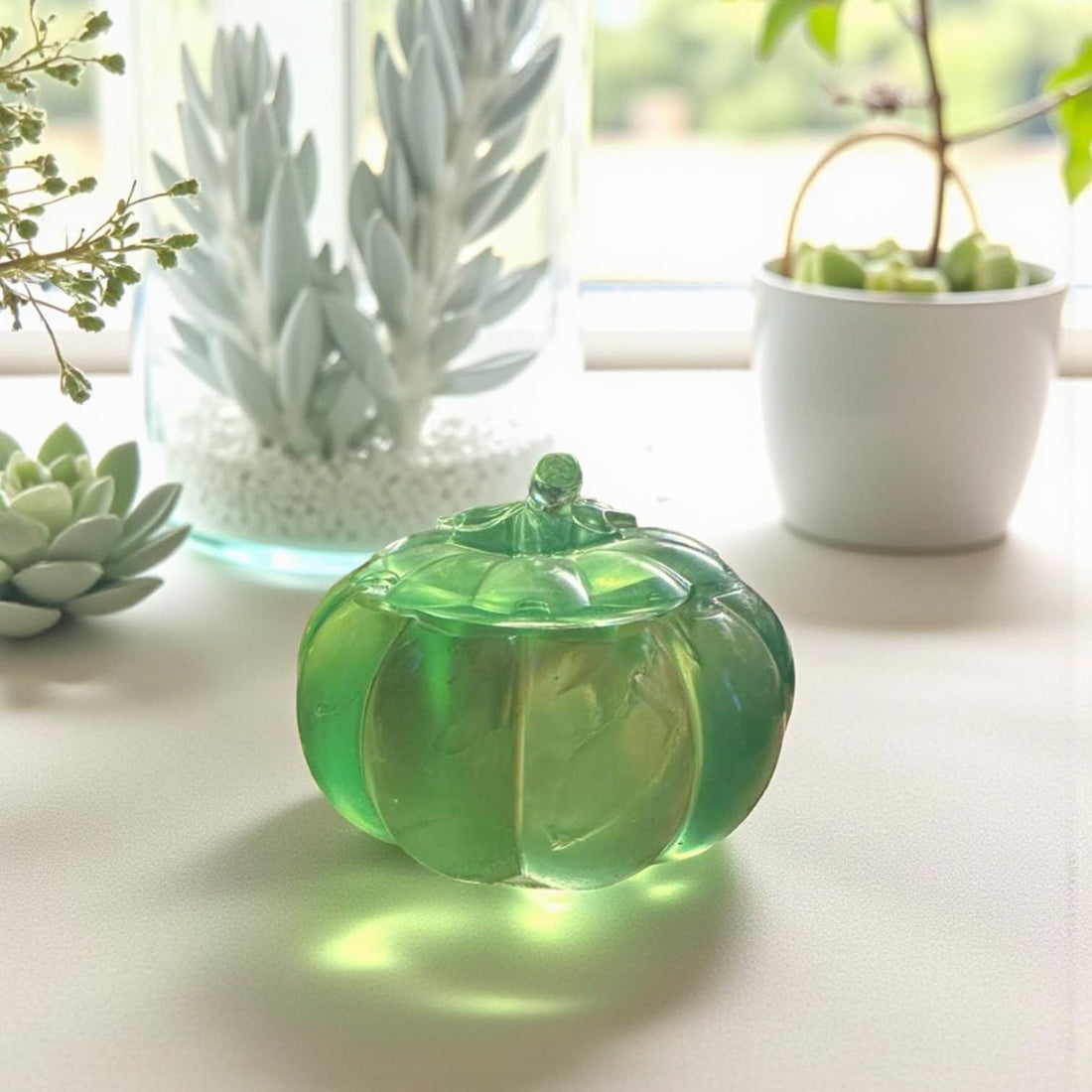 Handmade Resin Pumpkin Container with Lid: Autumn Decor