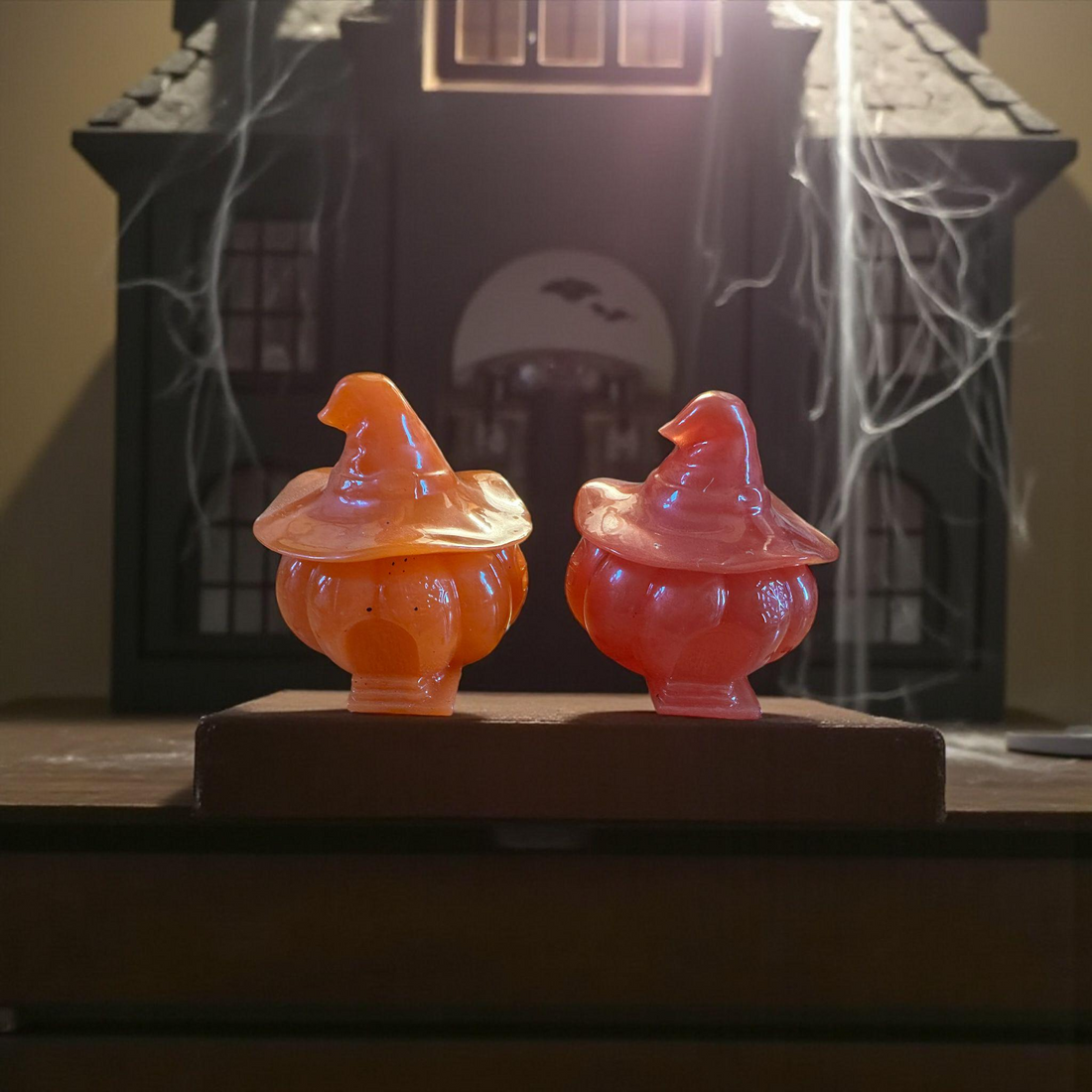 Resin Pumpkin Cauldron: Halloween Witch Hat Trinket Dish